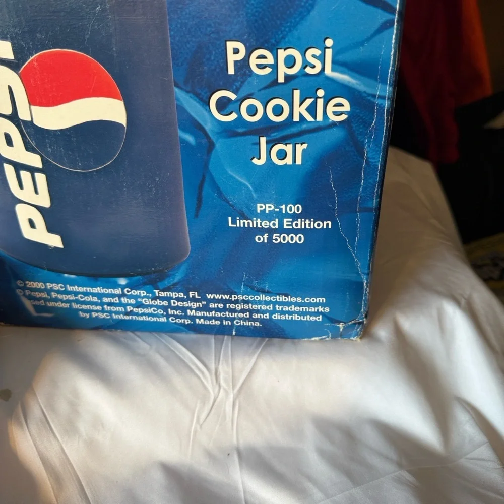 ★ Pepsi Can Cooler Ice Bucket Drink Cooler Collectible Party Decor